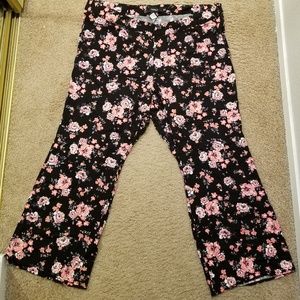 Torrid Floral Pant Plus Sz. 26